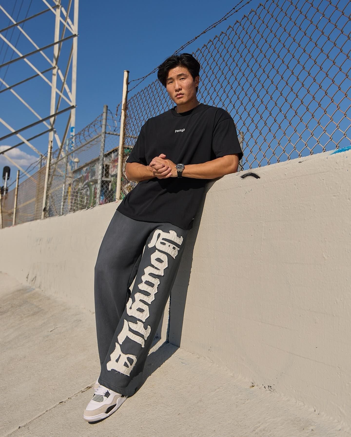 YOUNGLA 2127 Big Patch Sweats