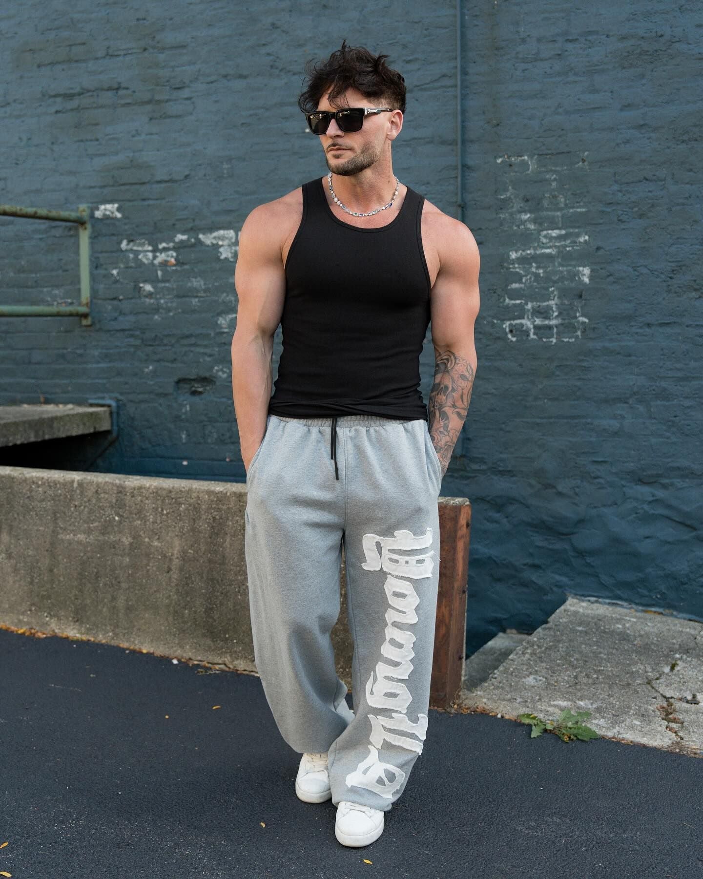 YOUNGLA 2127 Big Patch Sweats