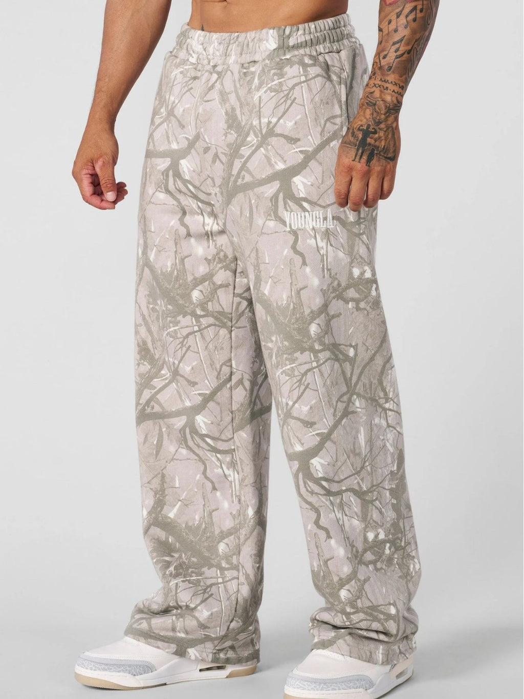 YOUNGLA 2133 Tree Camo Baggy Sweats