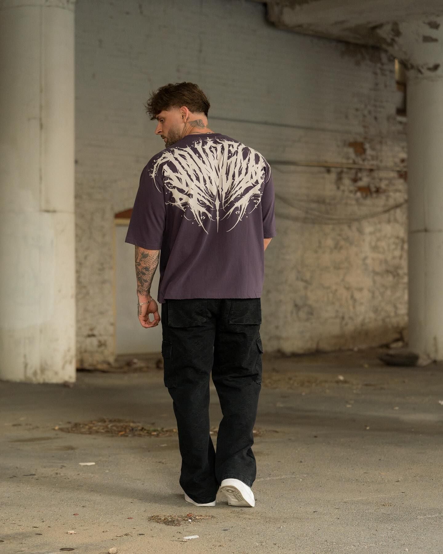YOUNGLA 4185 Chaos Tees