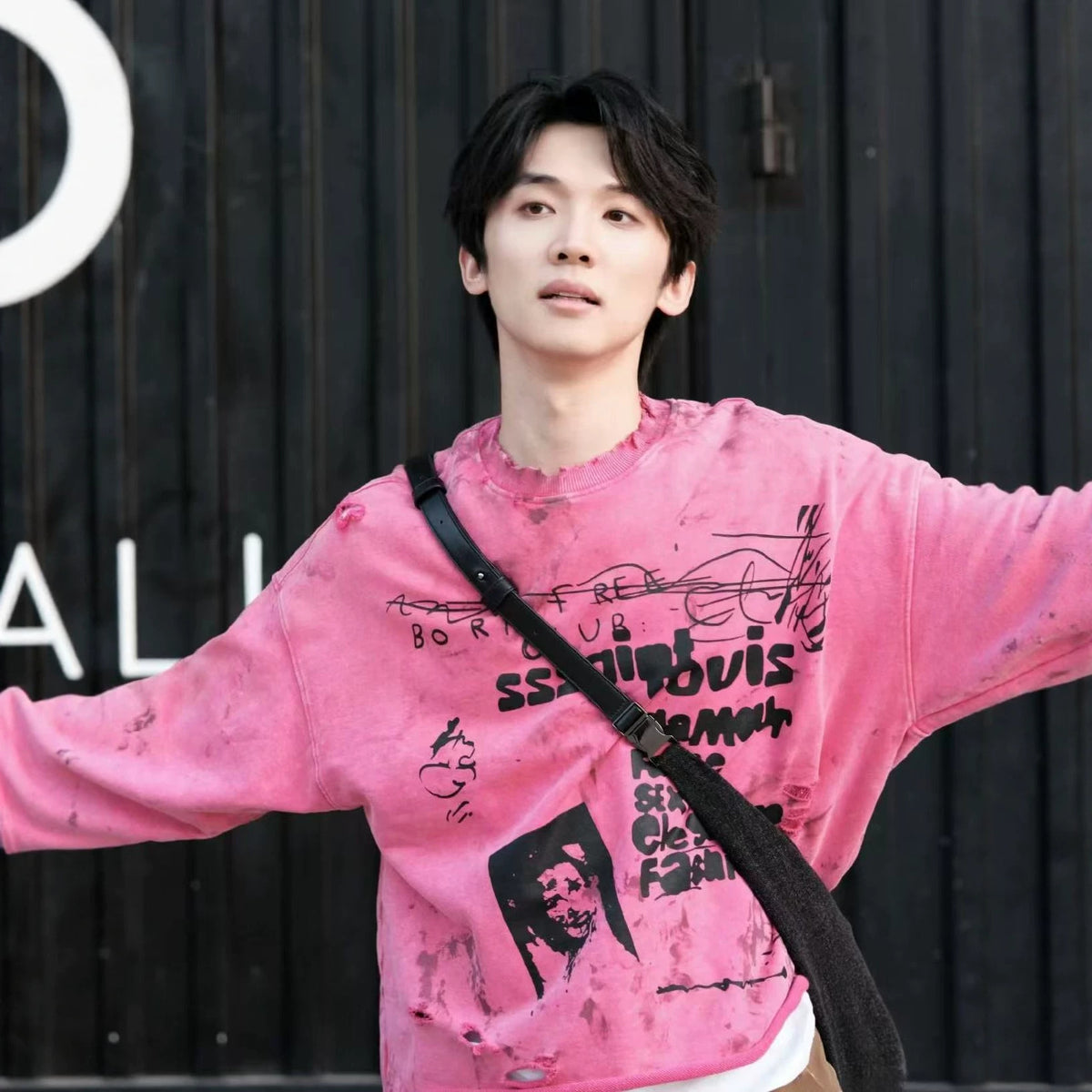 SSSAINT LOUIS Born Free Club Washed Distressed Crewneck Sweatshirt