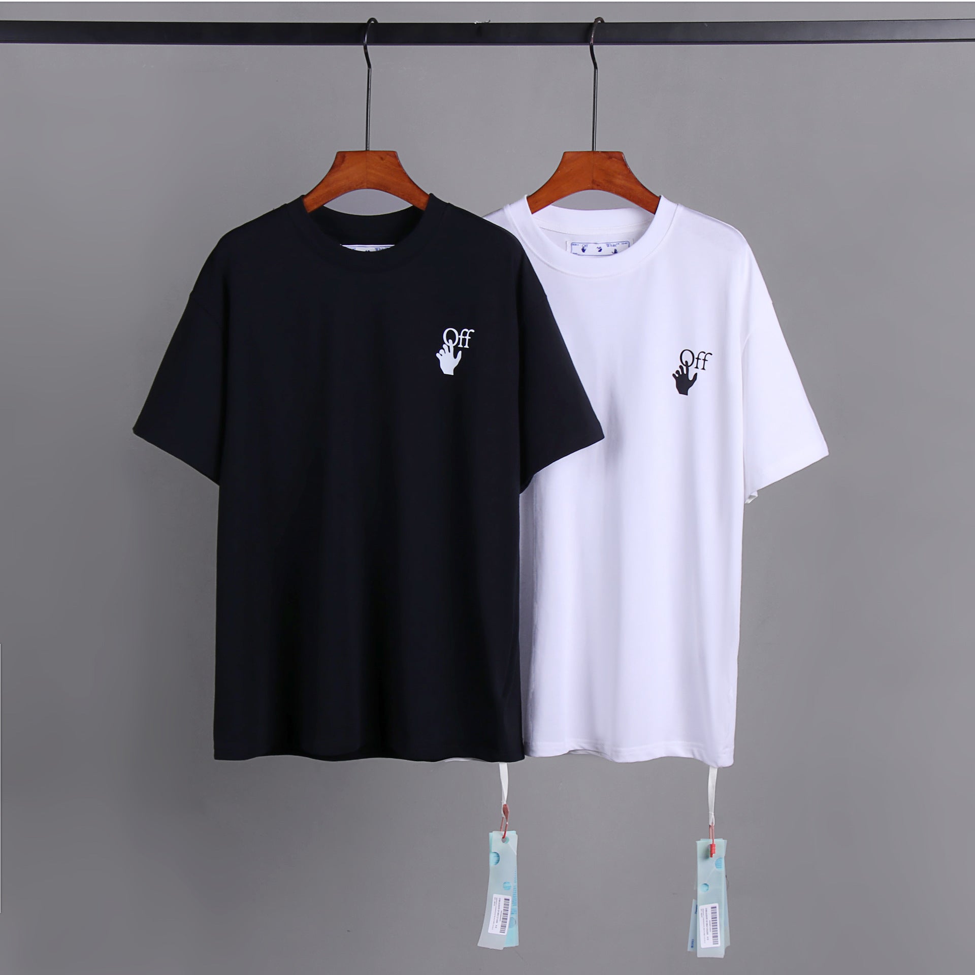 Off White Arrow Hand Letter Graphic Crew Neck Short Sleeve T Shirt