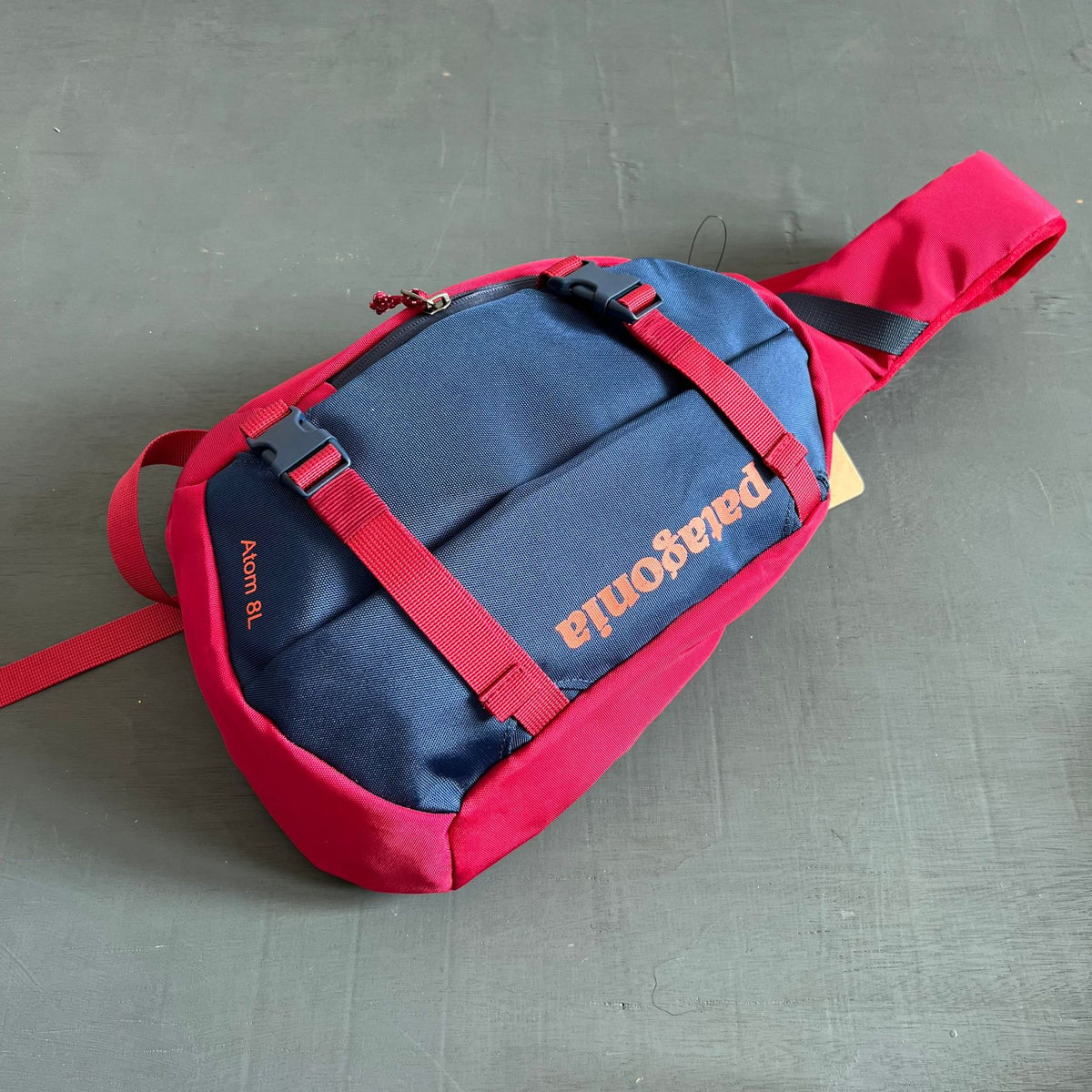 Patagonia Atom Sling 8L Crossbody Bag
