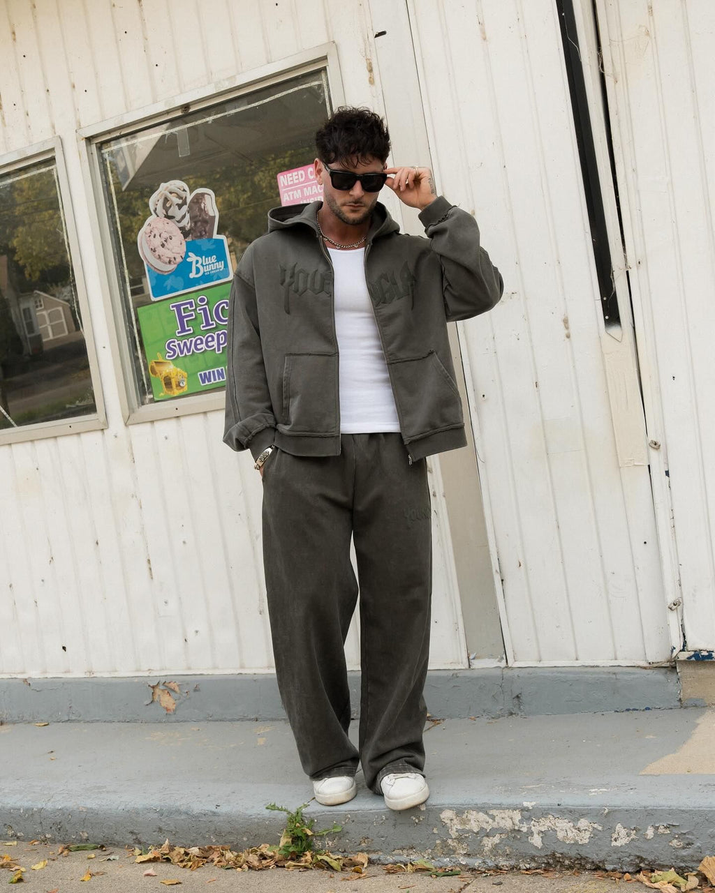 YOUNGLA 2041 The Midnight Collection - Joggers