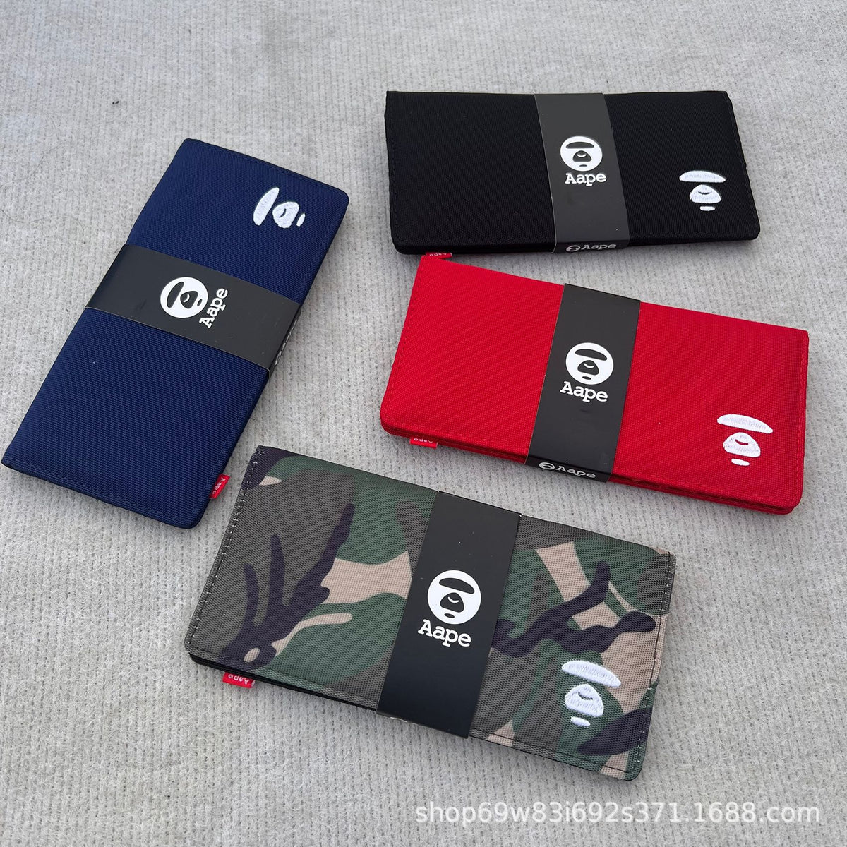 AAPE BY A BATHING APE Head Embroidered Long Wallet