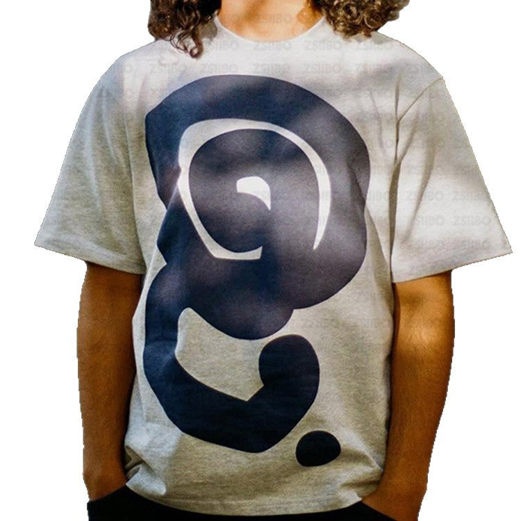 Quratee Logo Tee Abstract Graphic Print Crew Neck Short Sleeve T‑Shirt