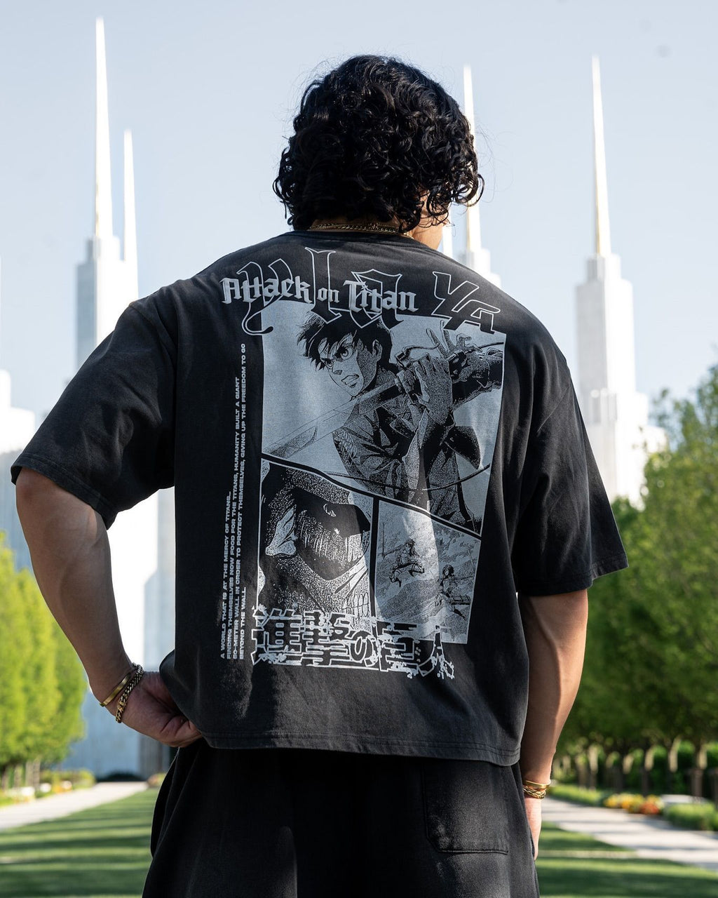 YOUNGLA 4186 AOT© x YLA Cropped Tees
