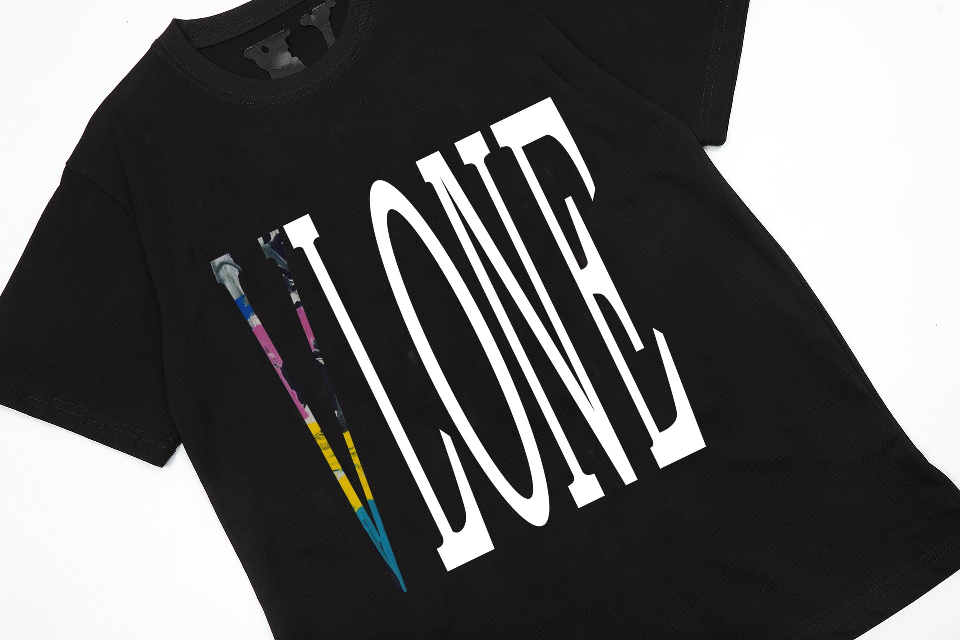 Vlone Big V Letter Graphic Short Sleeve Tee Streetwear Unisex