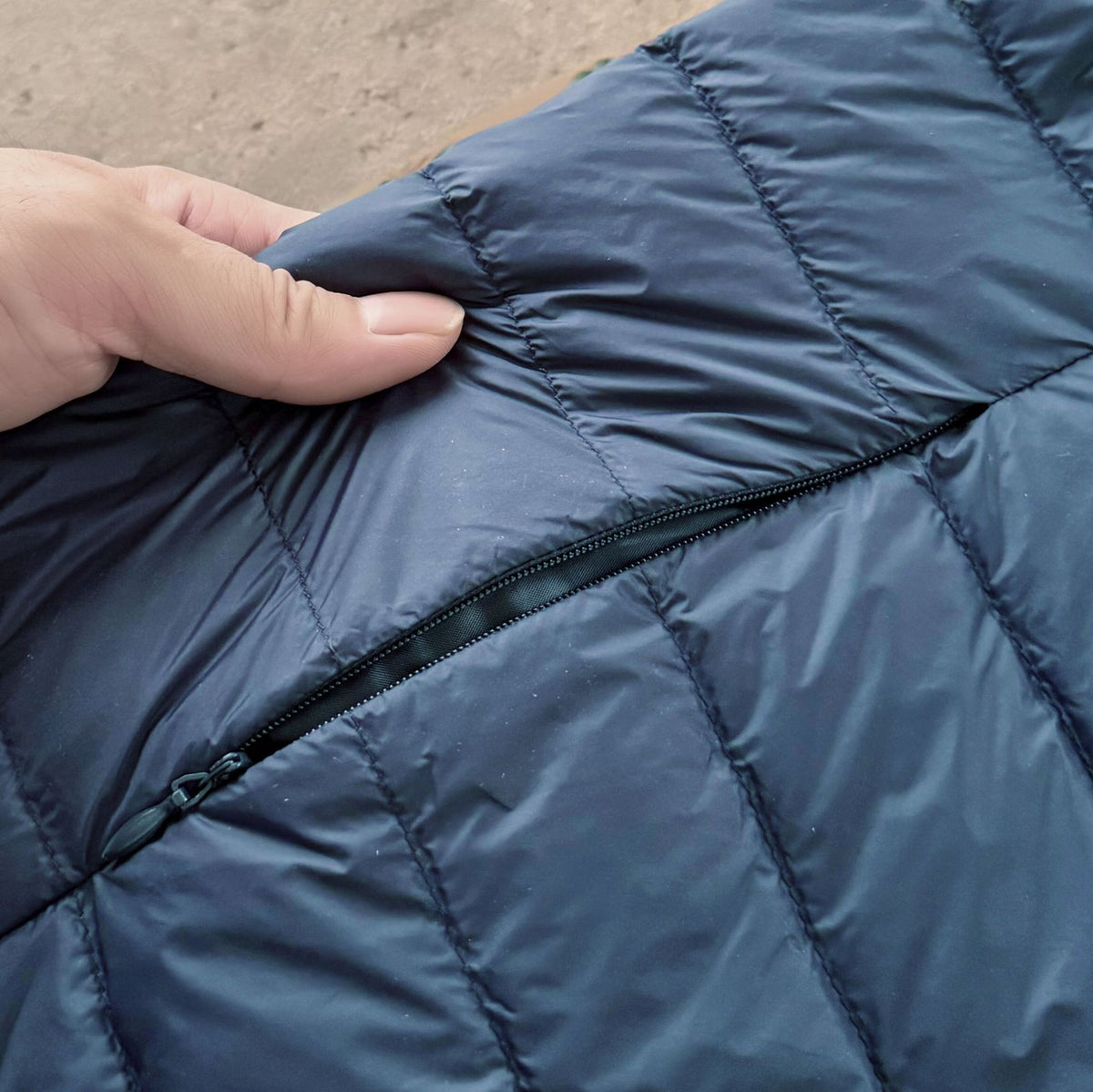 Montbell Plasma Down Vest Stand Collar Zip Ultralight Warm Gilet