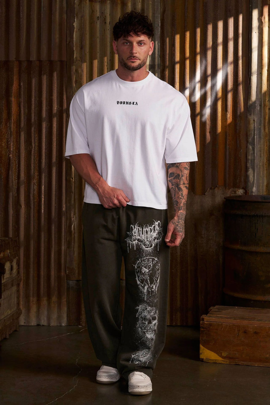 YOUNGLA 2116 Dynasty Sweats