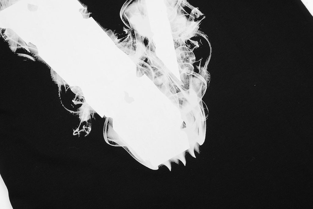 Vlone Big V Letter Graphic Short Sleeve Tee Streetwear Unisex