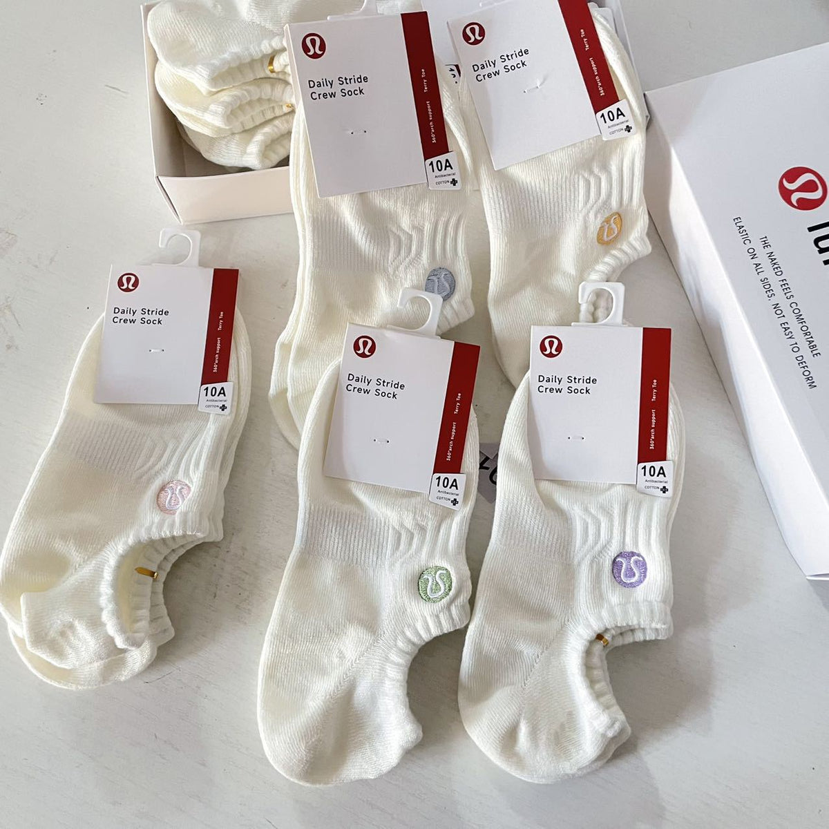 Lululemon Daily Stride No Show Socks 5 Pairs Box