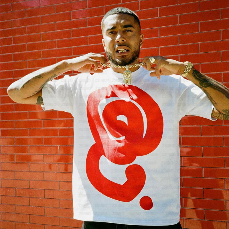 Quratee Logo Tee Abstract Graphic Print Crew Neck Short Sleeve T‑Shirt