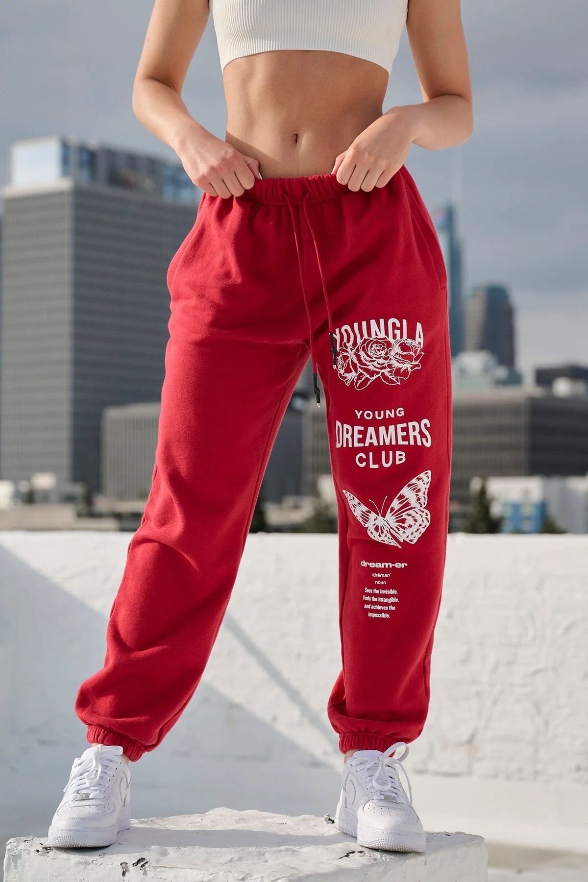 YOUNGLA W211 Dreamers Joggers