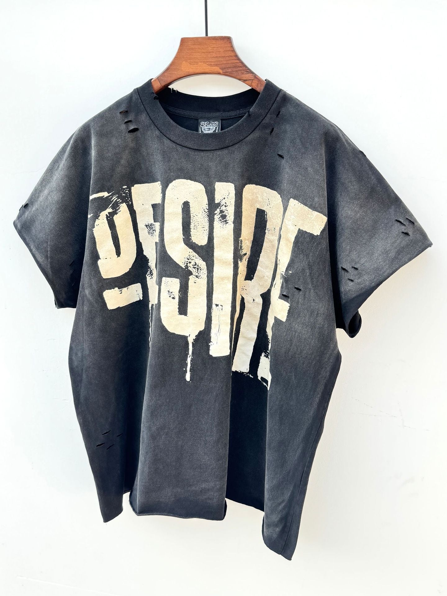 Washed Distressed Drip Letter Print Crew Neck Short Sleeve T Shirt