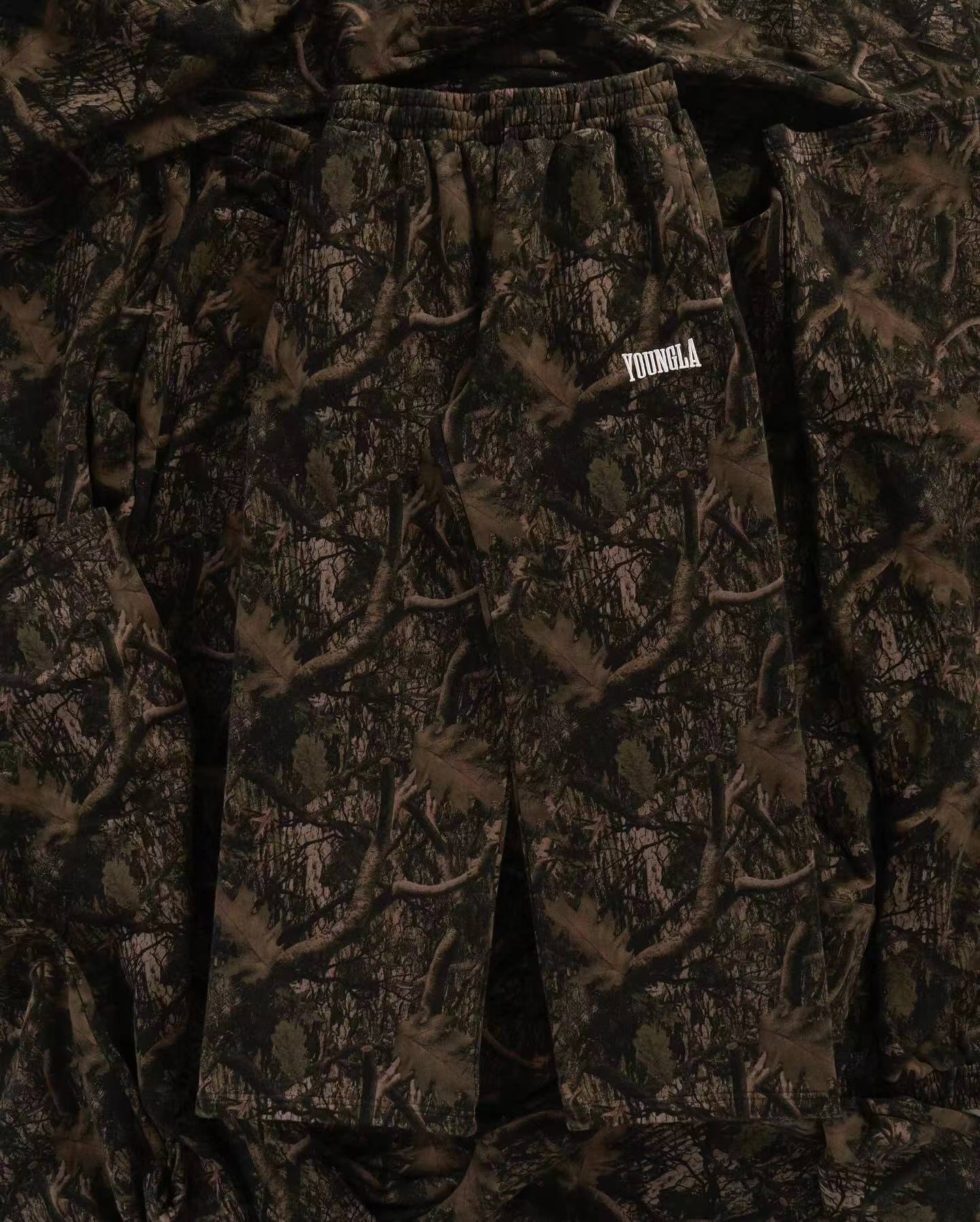 YOUNGLA 2133 Tree Camo Baggy Sweats