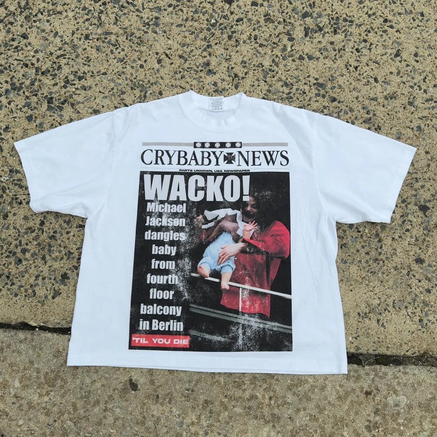 Ukiyo Infamouss Style Vintage Zeitungs-Grafik Oversized Baumwoll-T-Shirt