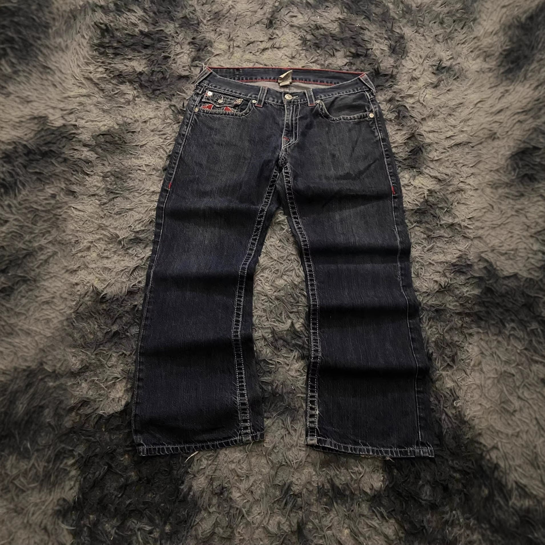 True Religion Vintage Horseshoe Embroidery Straight Jeans Women