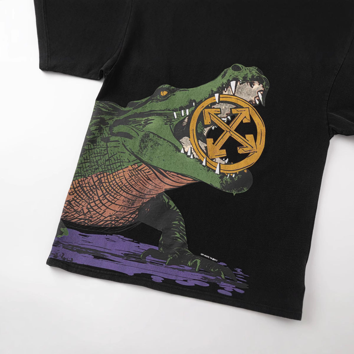 Off-White Crocodile Arrow Pattern Crew Neck Short Sleeve T Shirt Unisex