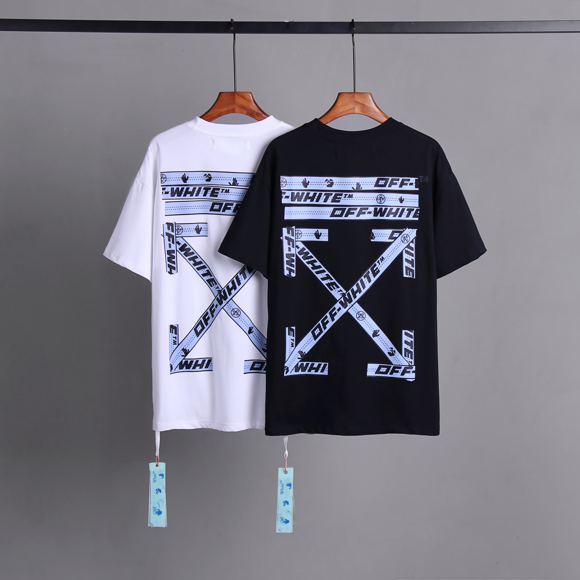 Off White Arrow Hand Letter Graphic Crew Neck Short Sleeve T Shirt