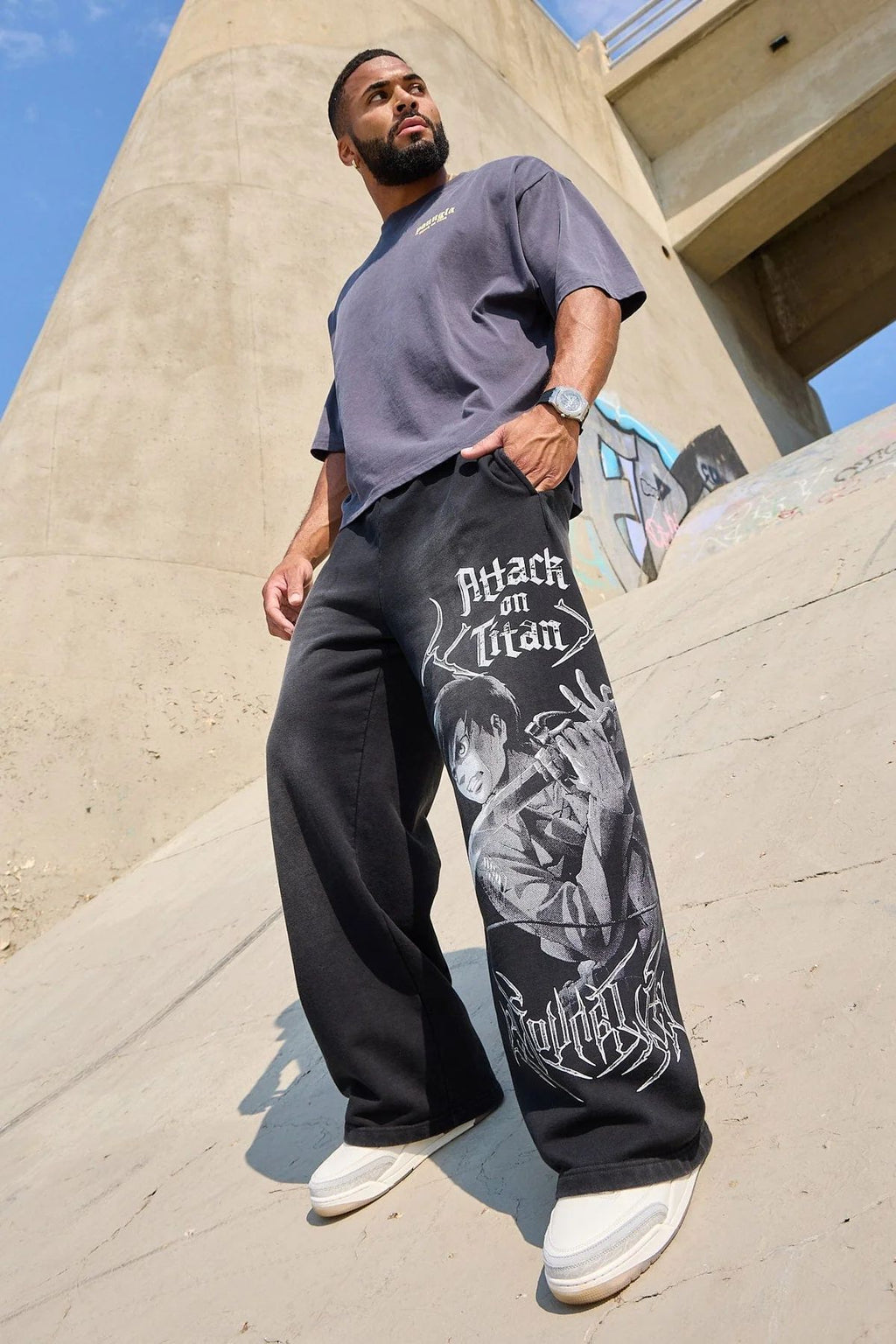 YOUNGLA 2128 AOT© x YLA Baggy Joggers