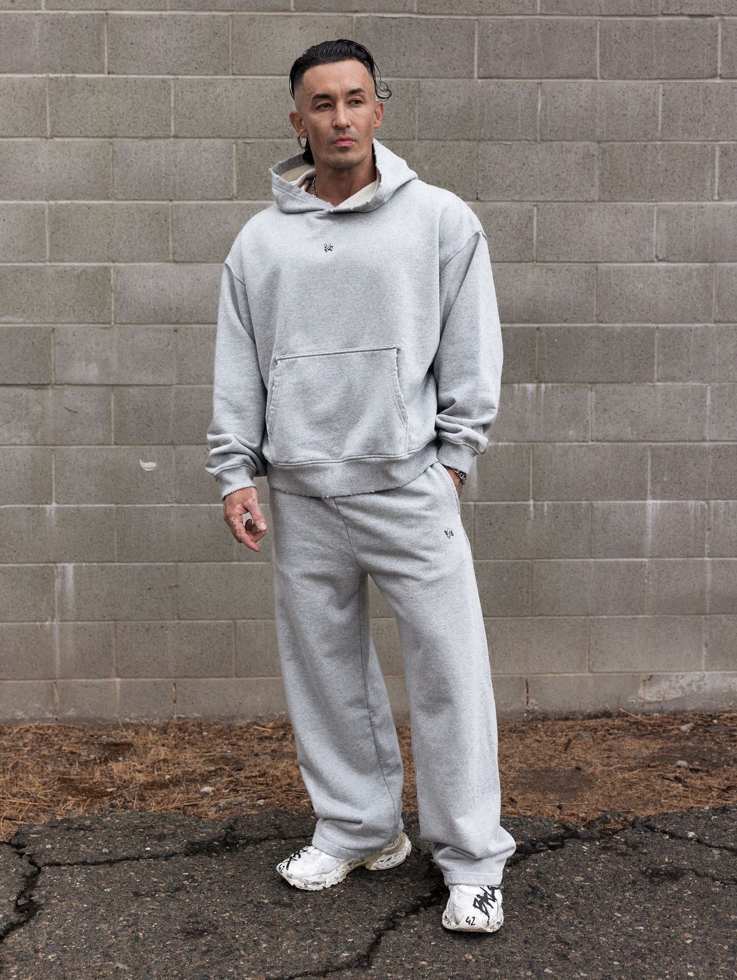 YOUNGLA 2067 Elevated Essentials - Baggy Sweats