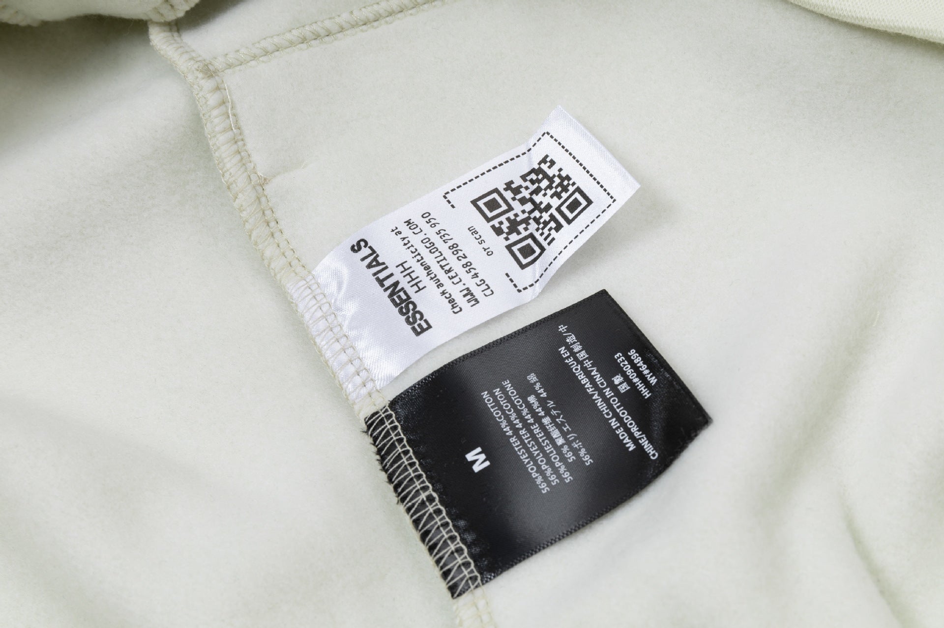 Fleece Lined Embossed Letter Streetwear Pullover Hoodie