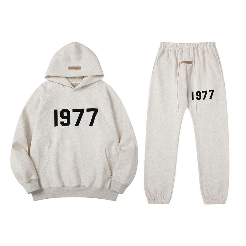 Fear of God ESSENTIALS 1977 Flocked Number Print Hoodie sweatpants
