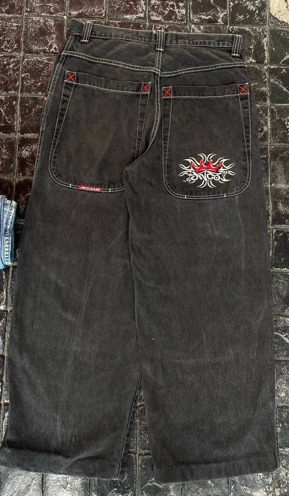 JNCO Style Y2K Baggy Jeans Drachen- & Poker-Stickerei Streetwear Denim-Hose