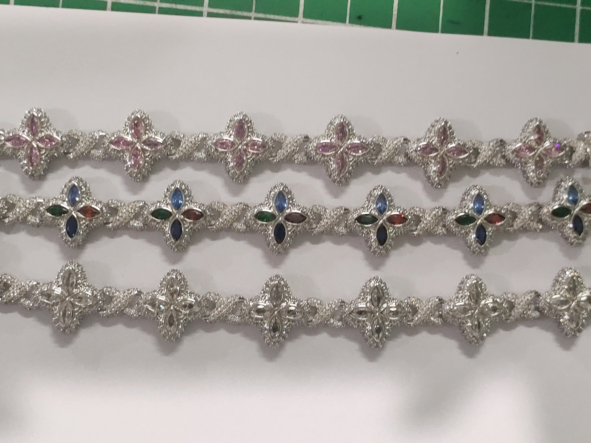 Iced Out Four Leaf Clover 5A Color Zircon Hip Hop Bracelet For